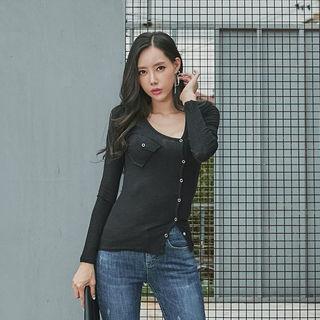Pocket-front Diagonal-button Cardigan