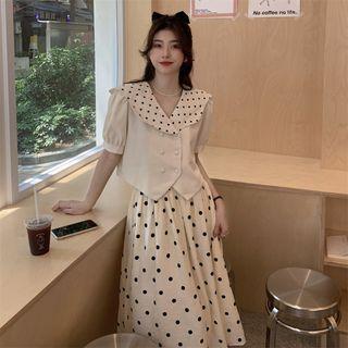 Short-sleeve Double Breasted Blouse / Dotted Skirt