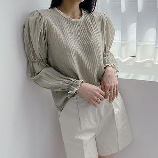 Mutton-sleeve Lace-trim Blouse
