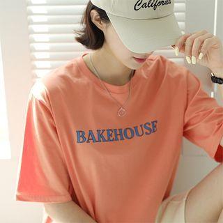 Bakehouse Letter T-shirt