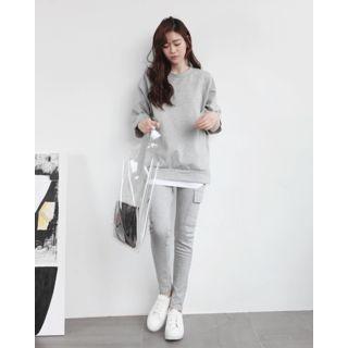 Set: Elbow-sleeve Top + Flap-pocket Skinny Sweatpants
