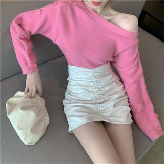 Plain Knit Sweater / A-line Skirt