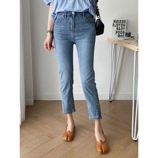 Cropped Mid Rise Slim Fit Jeans