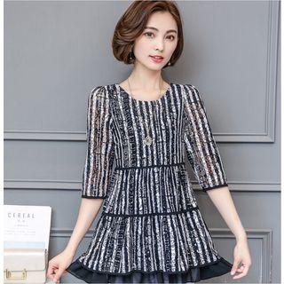 Short-sleeve / Elbow-sleeve Peplum Top