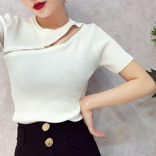 Zip Detail Short Sleeve Knit Top