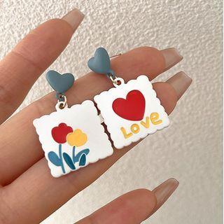 Heart Flower Asymmetrical Acrylic Dangle Earring