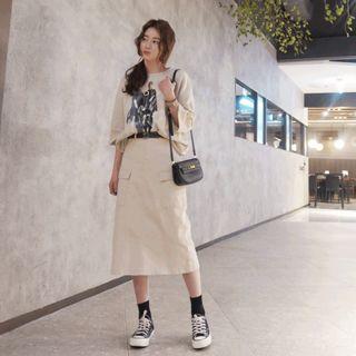Cargo-pocket Slit-front Midi Skirt