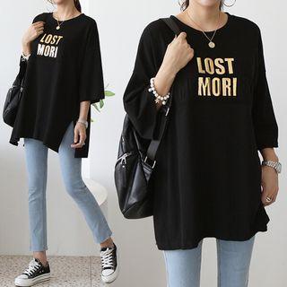 Letter L Me Slit-side Boxy T-shirt