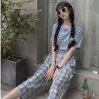 Elbow-sleeve T-shirt / Plaid Wide-leg Cropped Pants