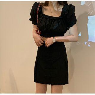 Short-sleeve Square-neck Plain Top / Plain Mini Skirt