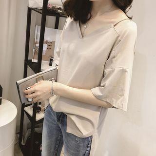 Elbow-sleeve Cut-out V-neck T-shirt