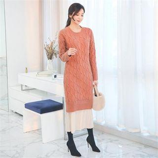 Pleated-hem Cable-knit Dress