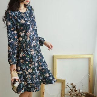 Ruffled Boxy-fit Floral Dress