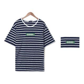 Round-neck Short-sleeve Printed Stripe T-shirt