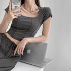 Details Square-neck Crop T-shirt In 10 Colors