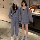 Hooded Zip Jacket / Shorts / Sweatpants