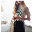 Set: Short-sleeve Printed T-shirt + Lace Camisole Top