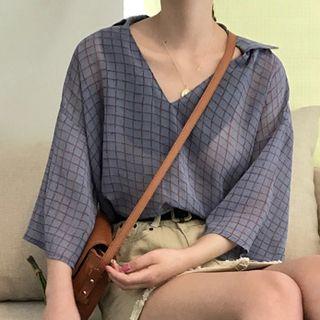 Window Pane 3/4 Sleeve V-neck Blouse