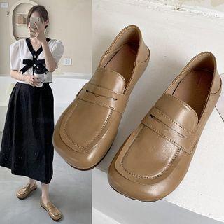 Square-to Penny Loafers