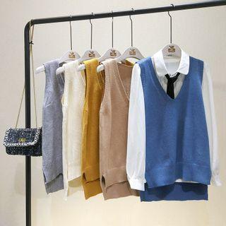 V-neck Slit Sweater Vest