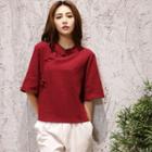 Elbow-sleeve Frog-buttoned Top