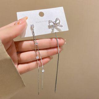 Bow Rhinestone Asymmetrical Alloy Fringed Earring 1 Pair - E5117 - Asymmetric - Silver - One Size