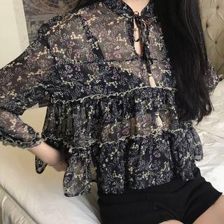 Floral Print Tiered Chiffon Blouse