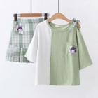 Printed Two-tone Short-sleeve T-shirt / Plaid Mini A-line Skirt