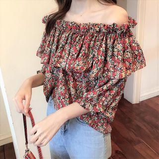 3/4-sleeve Off-shoulder Ruffled Floral Print Top