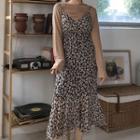 Crew-neck Long-sleeve T-shirt / Flower Print Midi Spaghetti Strap Dress