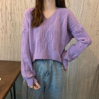 Plain V-neck Cable Knit Cropped Top