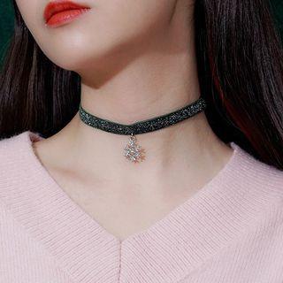 Snowflake Pendant Choker Green & Silver - One Size