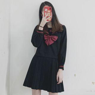 Contrast Trim Blouse / Midi Accordion Pleat Skirt / Bow Tie / Set