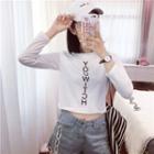 Long-sleeve Cropped Letter T-shirt