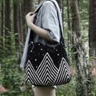 Geometric Print Canvas Shoulder Bag