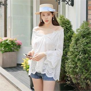 Tasseled Scallop-edge Openwork Top