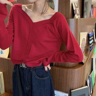 Long-sleeve Heart-neck Top