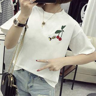 Bee Embroidered Short Sleeve T-shirt