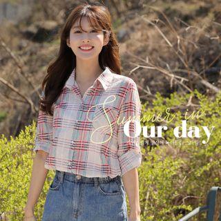 Tab-sleeve Dip-back Plaid Shirt