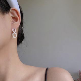 925 Sterling Rhinestone Square Earring E345 - Silver - One Size