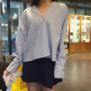 Long-sleeve V-neck Stripe Blouse