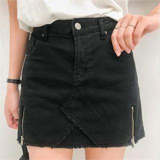 Zipped Fray-hem Skort