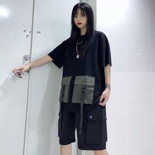 Pocket Detail Short-sleeve T-shirt / Cargo Shorts