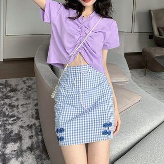 Drawstring Short-sleeve T-shirt / Checked Pencil Skirt