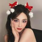 Pom Pom Bow Hair Clip / Set