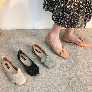 Tie-knot Square-toe Flats