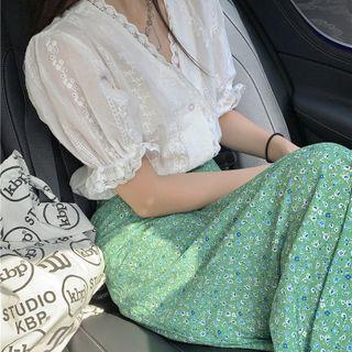 V-neck Lace Blouse / Floral Print Midi A-line Skirt