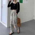 Long-sleeve Crop Top / Print Wide-leg Pants