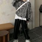 Zebra Print Long-sleeve Sweatshirt / Loose-fit Gathered Cuff Pants