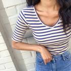 V-neck Stripe Rib T-shirt